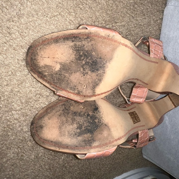 KLARK LARGERFIELD PLATFORM SANDALS SIZE 8.5 - Picture 4 of 4